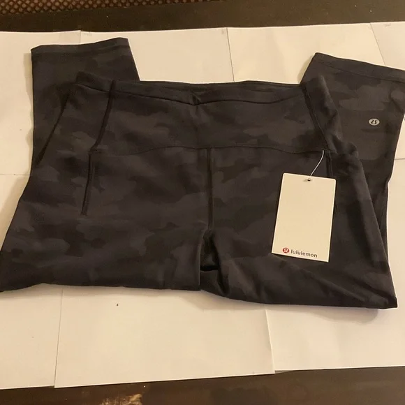 New with tags Lululemon Swift Speed HR Crop 21" leggings size 8 - Picture 7 of 16